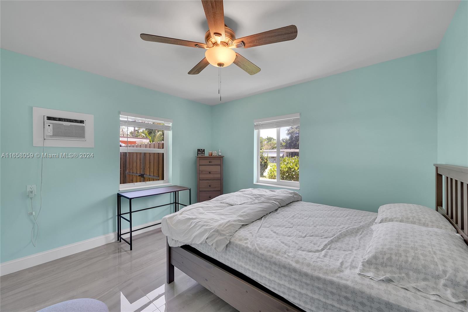 OAK GROVE - Residential