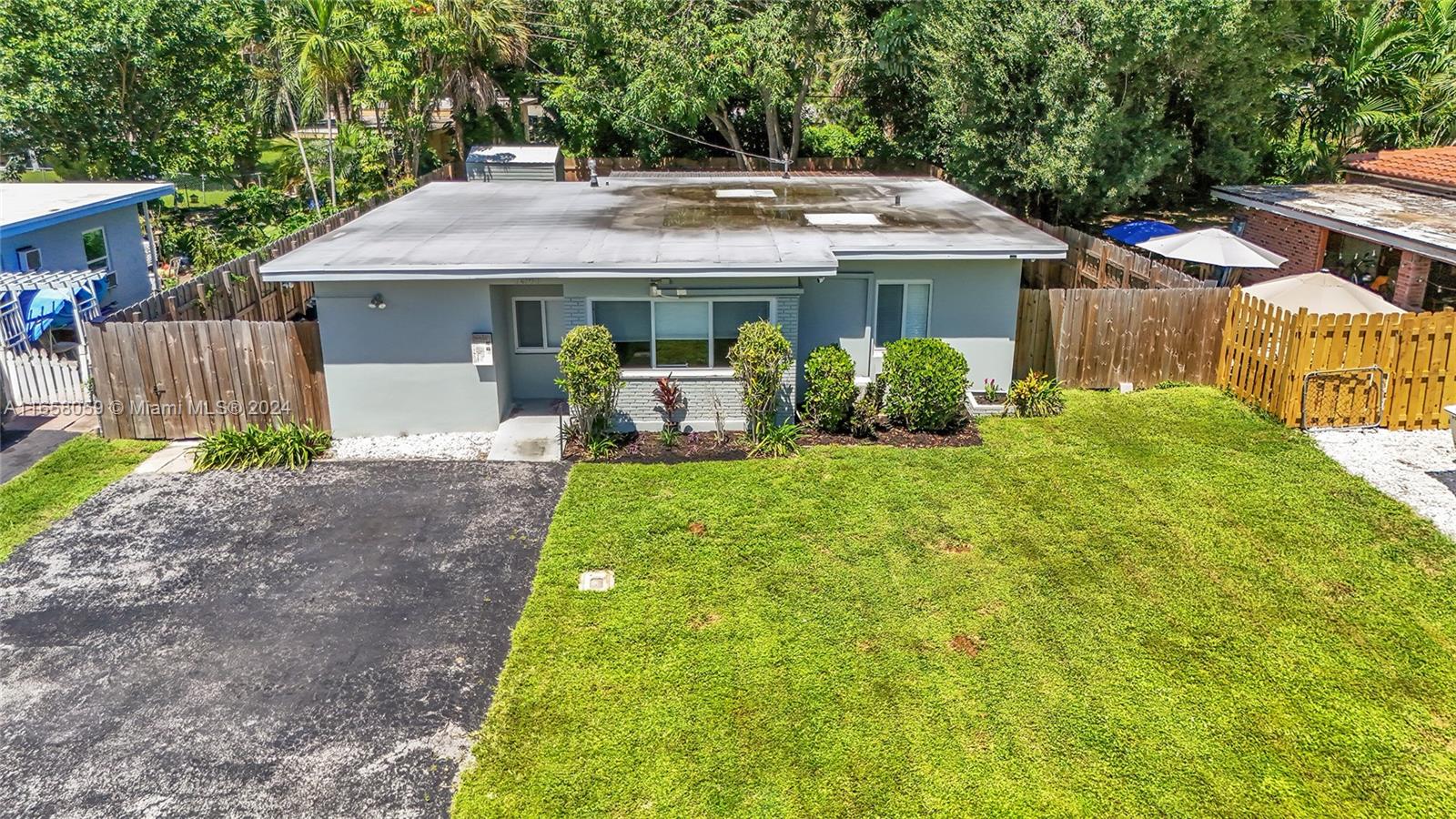 OAK GROVE - Residential