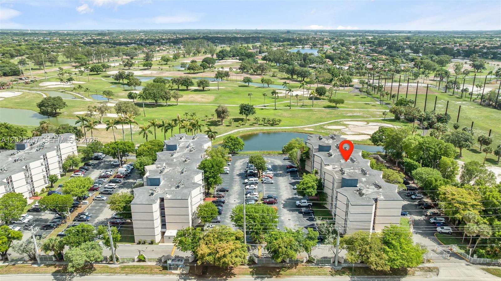 LAS BRISAS@ COUNTRY CLUB - Residential
