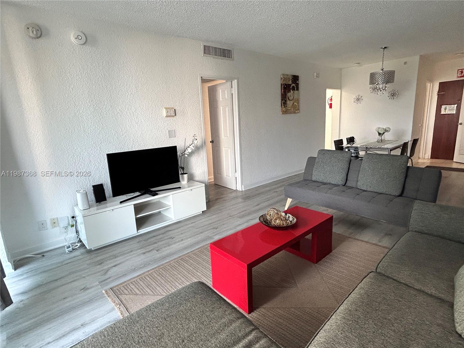 SIAN OCEAN RESIDENCES CON - Residential