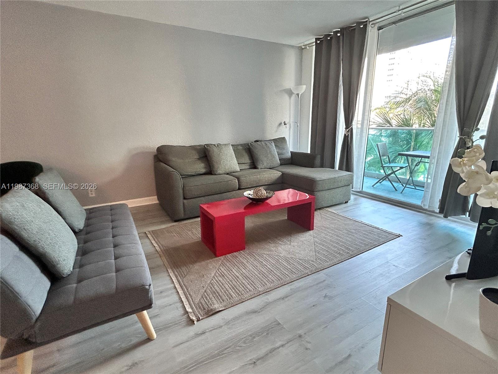 SIAN OCEAN RESIDENCES CON - Residential