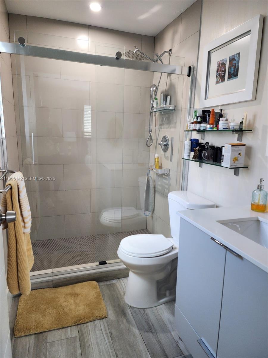 BRADBURYS SUB - Residential Lease