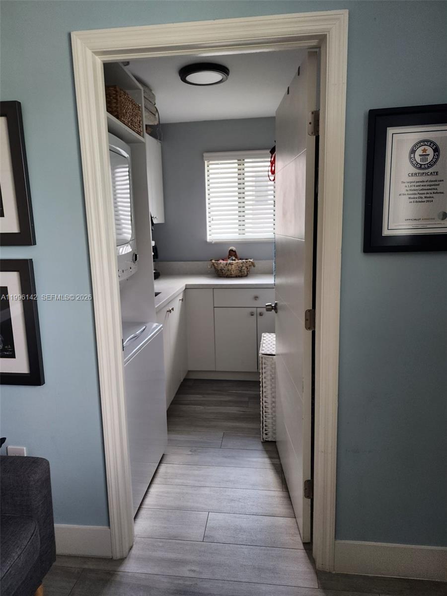 BRADBURYS SUB - Residential Lease