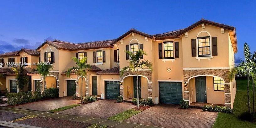 Rental Property at 97 Se 34th Ter, Homestead, Miami-Dade County, Florida - Bedrooms: 3 
Bathrooms: 3  - $2,600 MO.