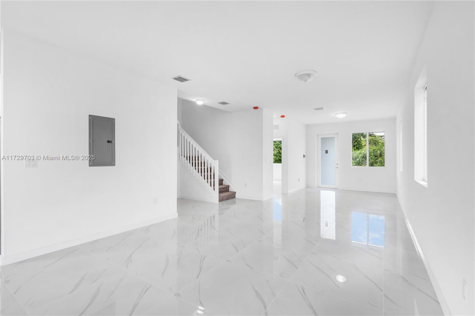 CHLOES ESTATES - Residential