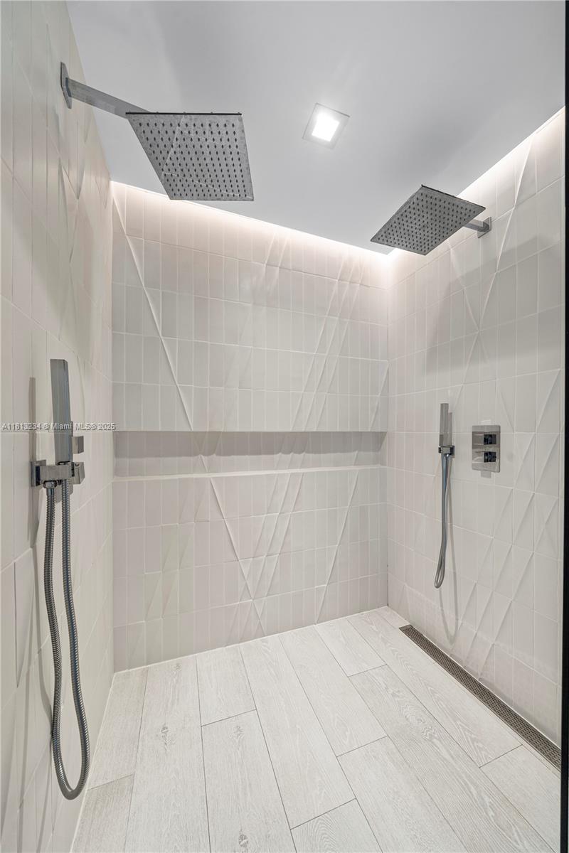 1500 OCEAN DRIVE CONDO - Residential