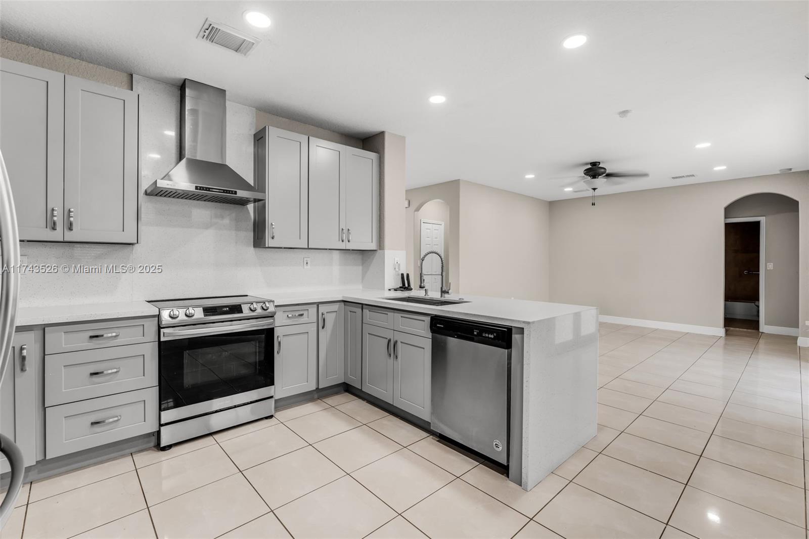 CAMINO REAL ESTATES 1ST A - Residential