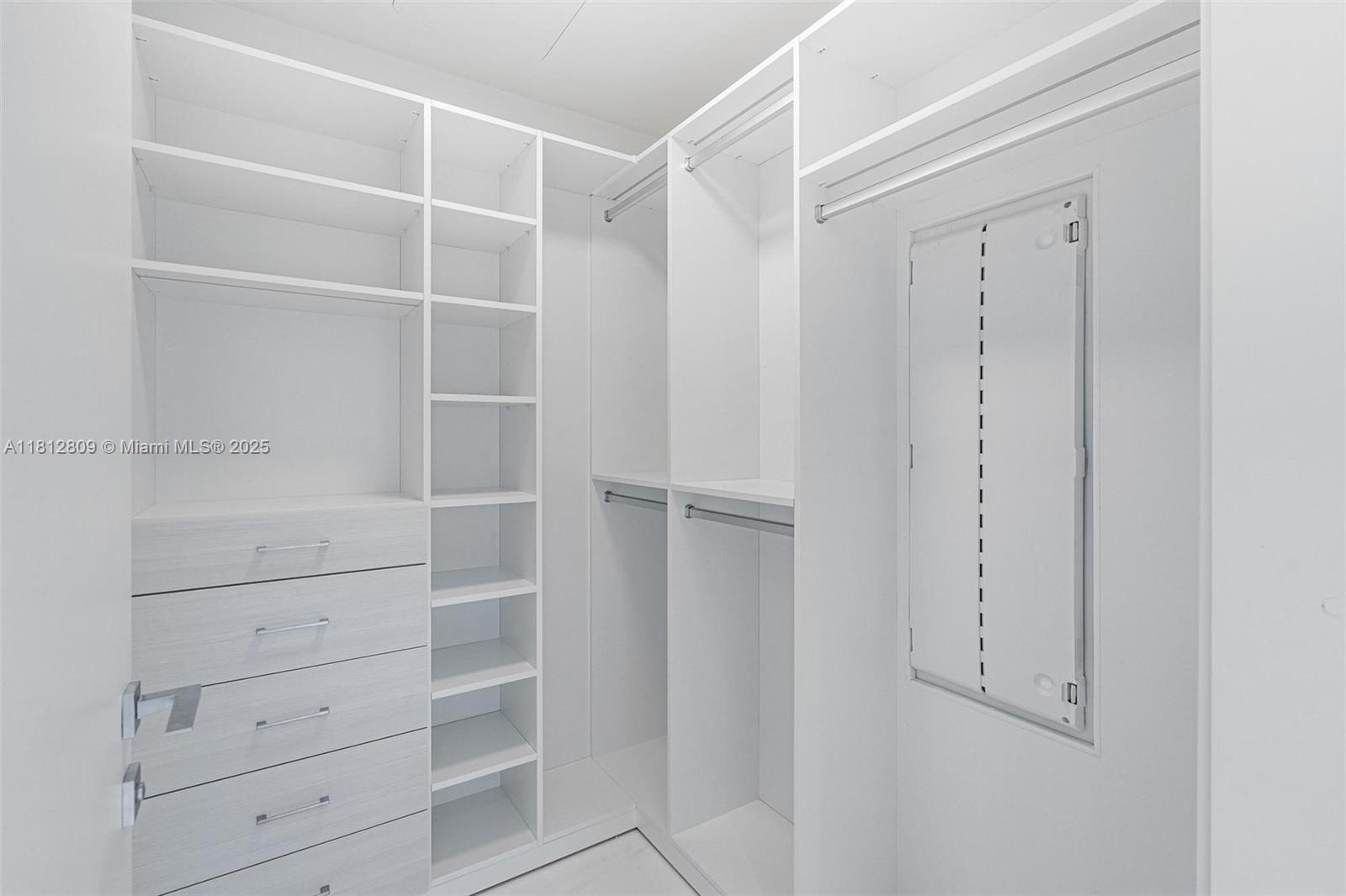 ASTON MARTIN RESIDENCES - Residential Lease