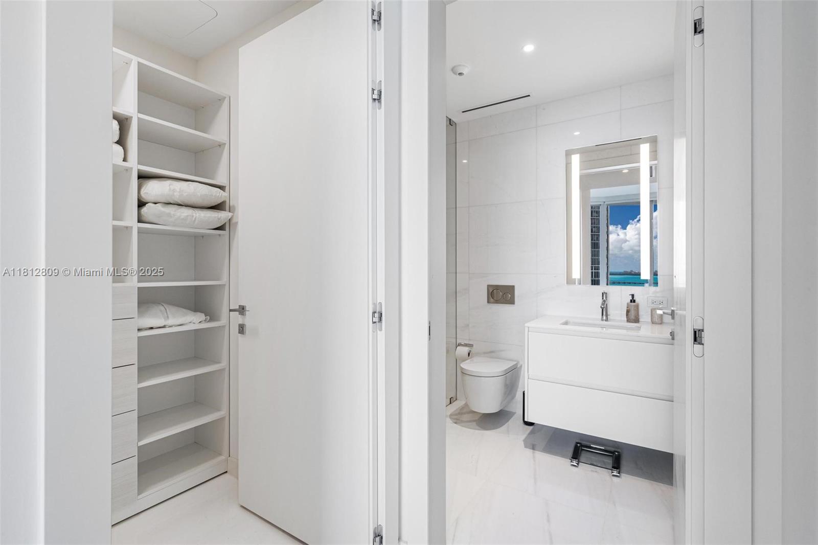 ASTON MARTIN RESIDENCES - Residential Lease