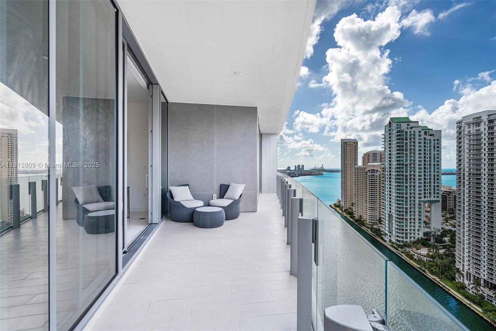 ASTON MARTIN RESIDENCES - Residential Lease