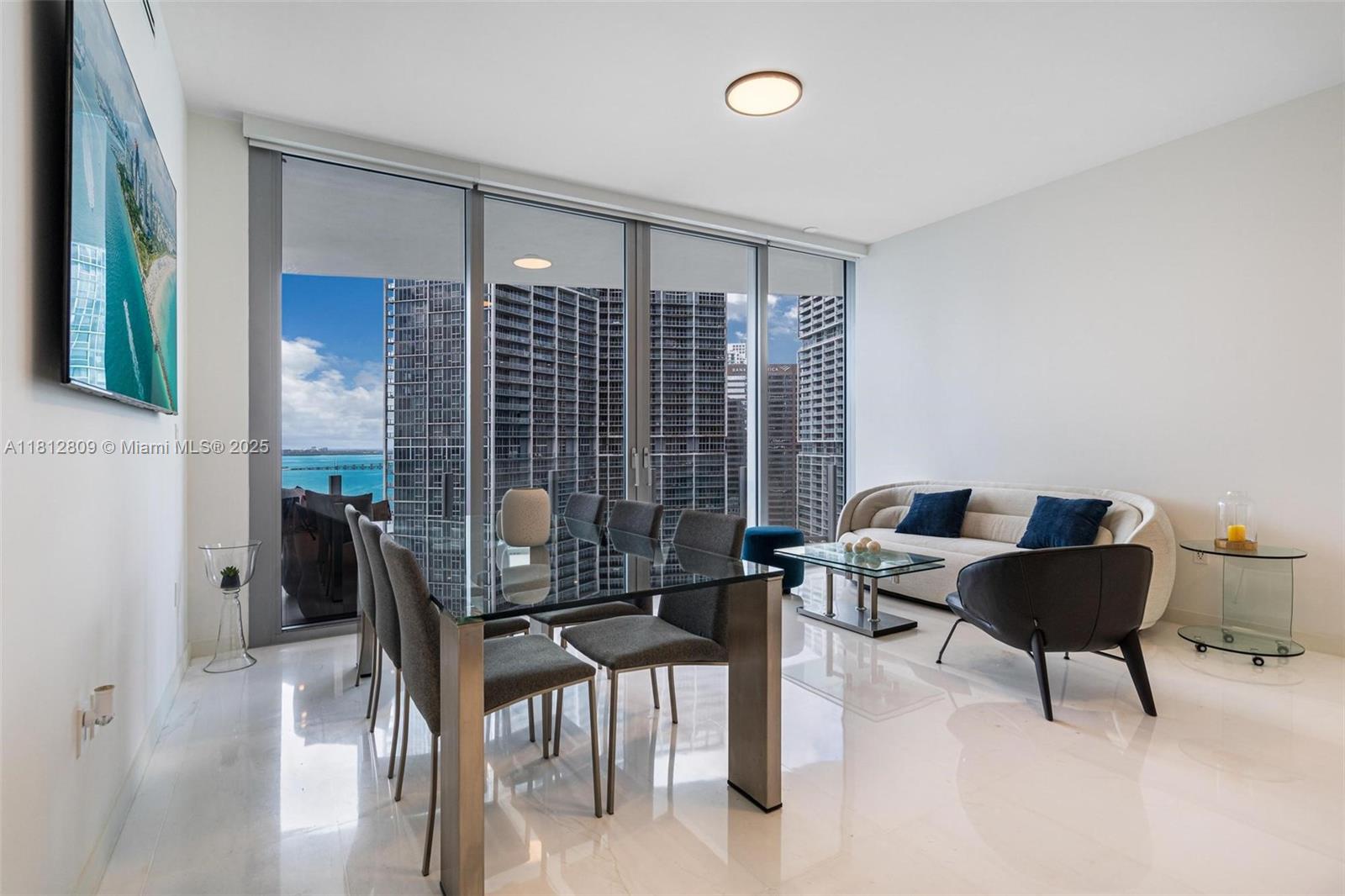 ASTON MARTIN RESIDENCES - Residential Lease