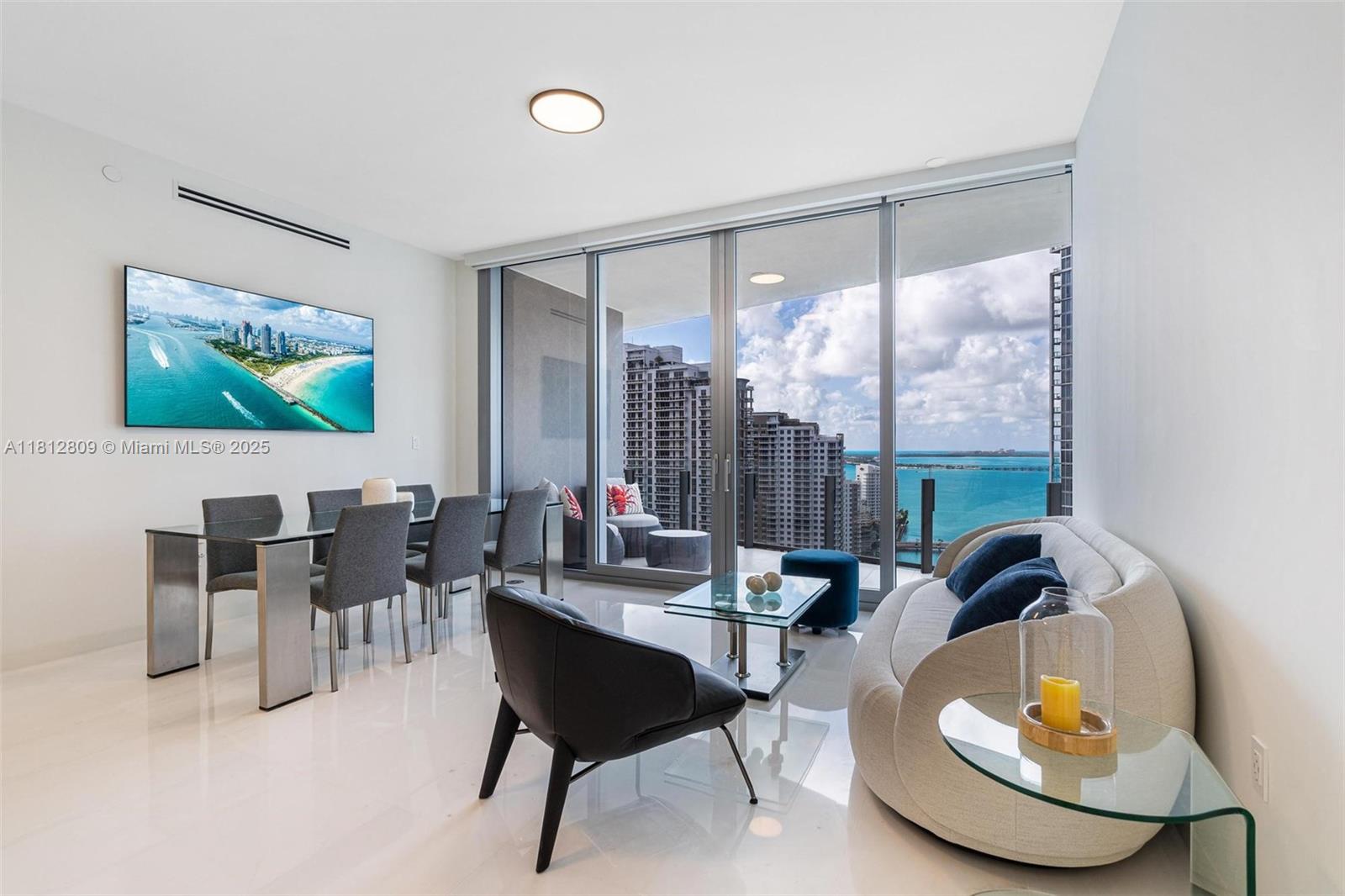 ASTON MARTIN RESIDENCES - Residential Lease
