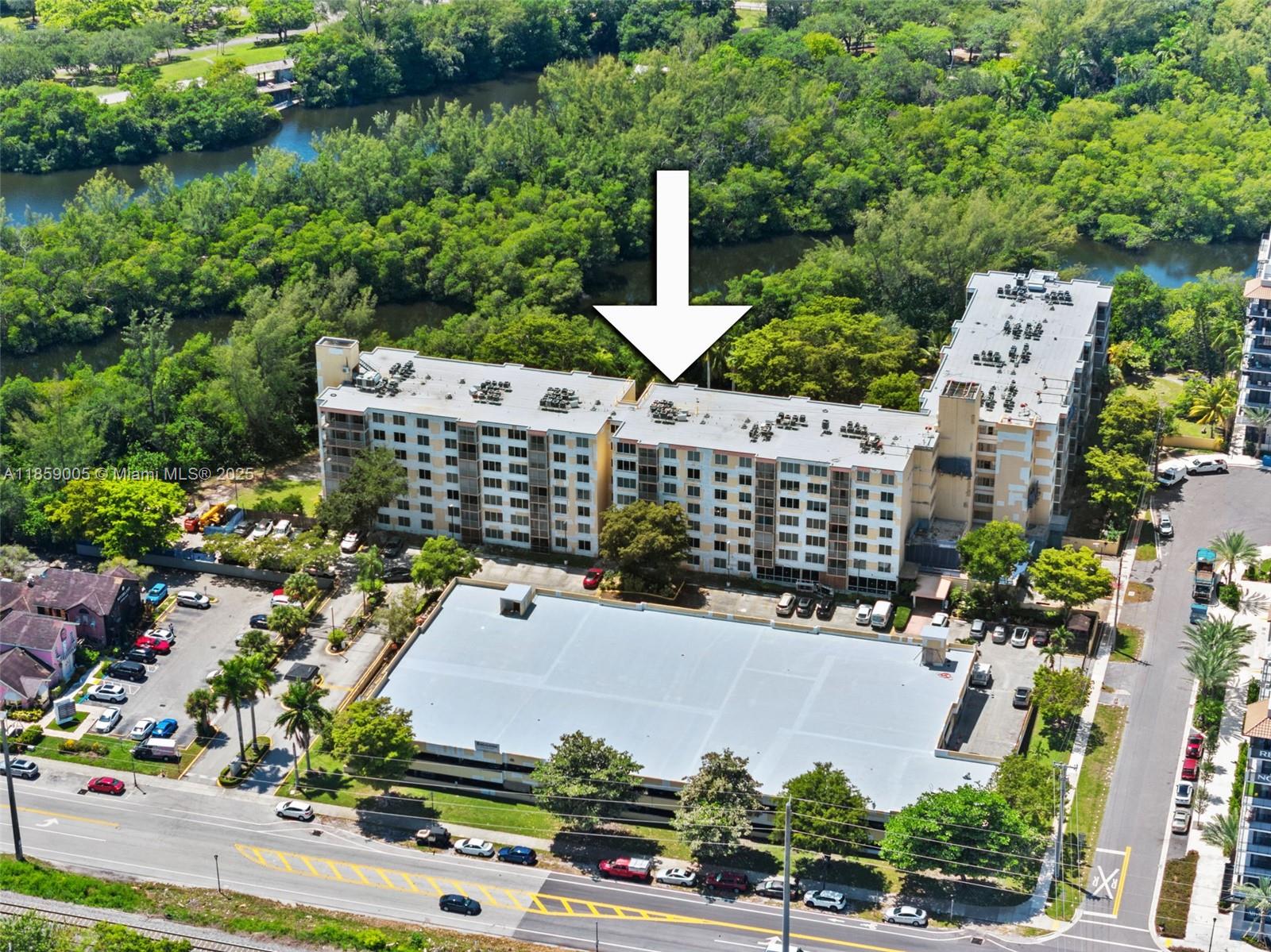 GREYNOLDS PARK CLUB CONDO - Residential