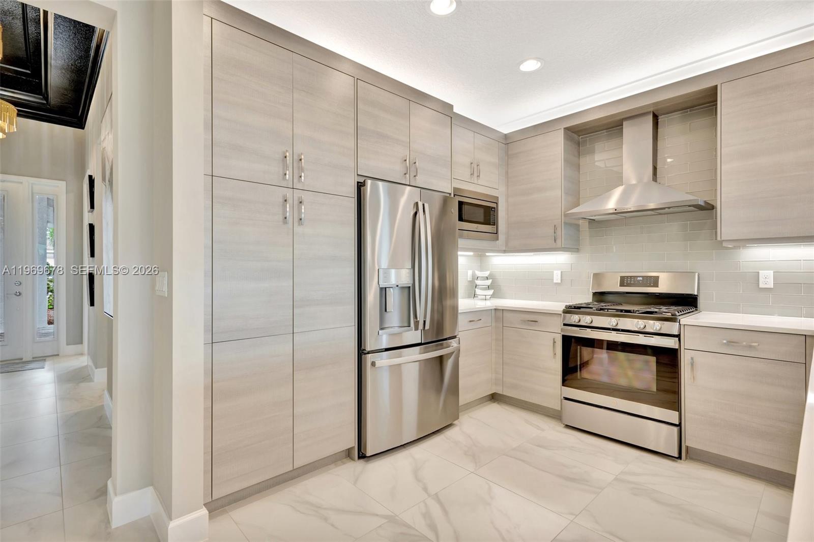 Valencia Grove - Residential