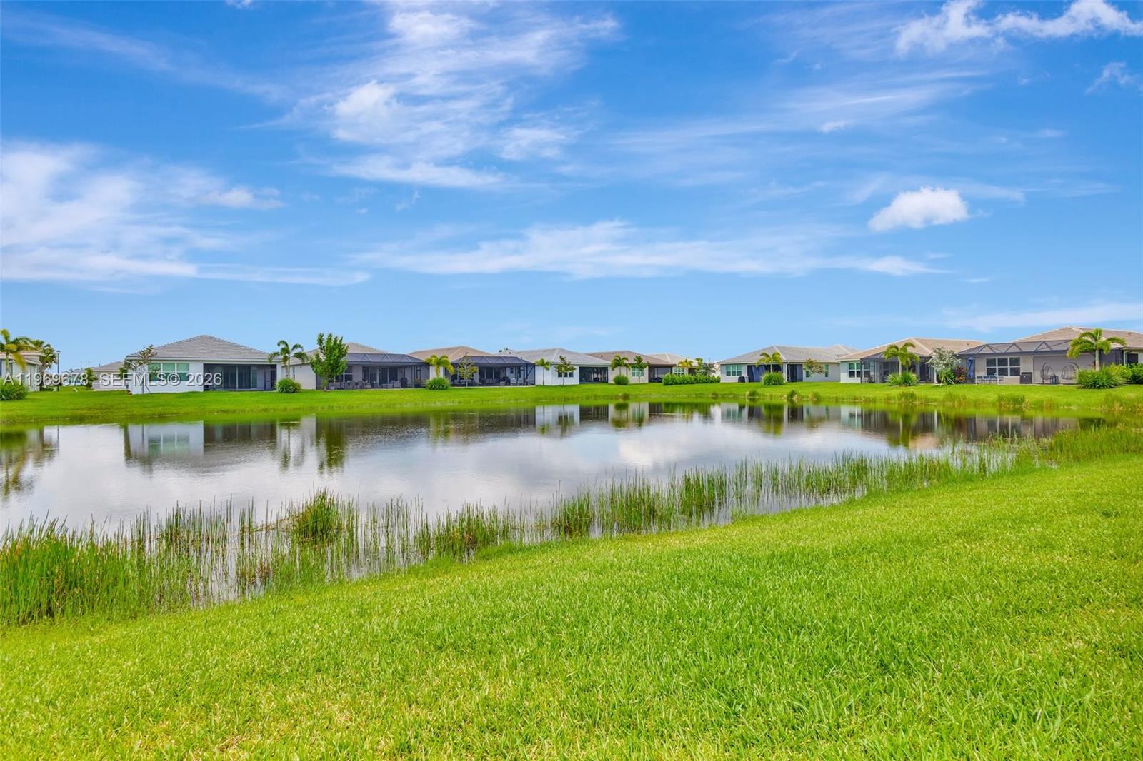 Valencia Grove - Residential