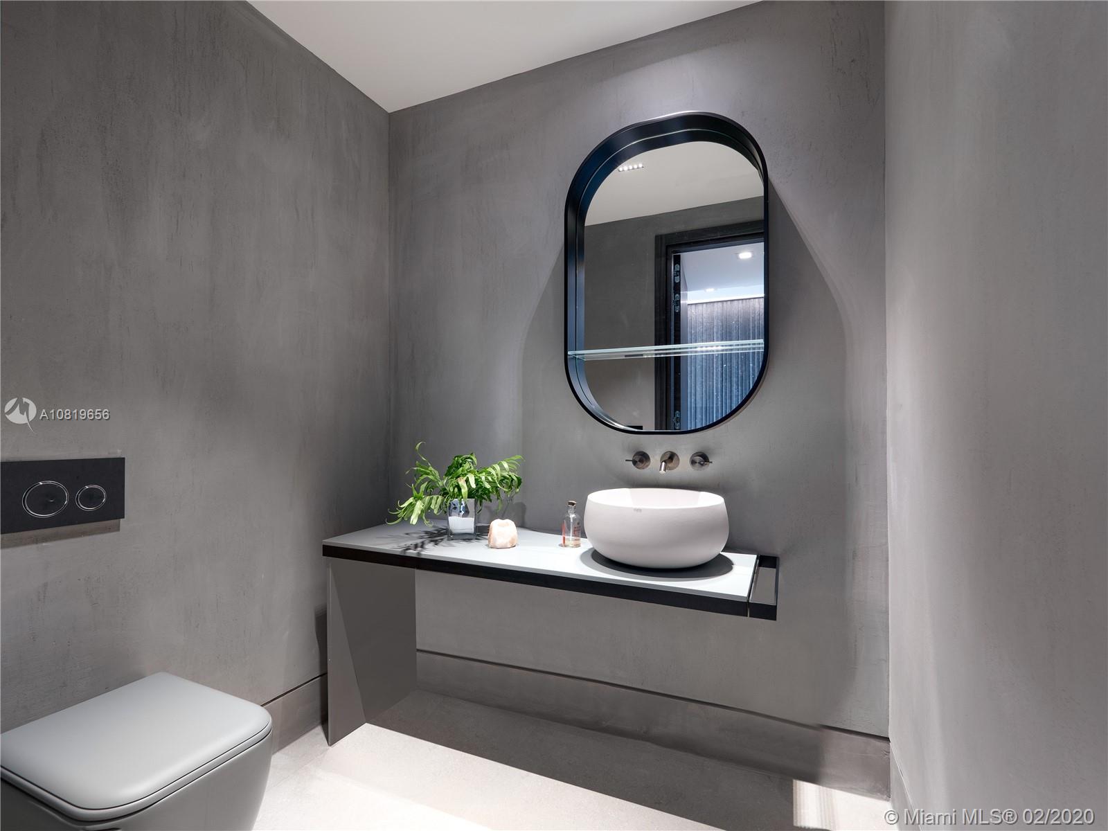 BAL HARBOUR NORTH SOUTH C - Residential