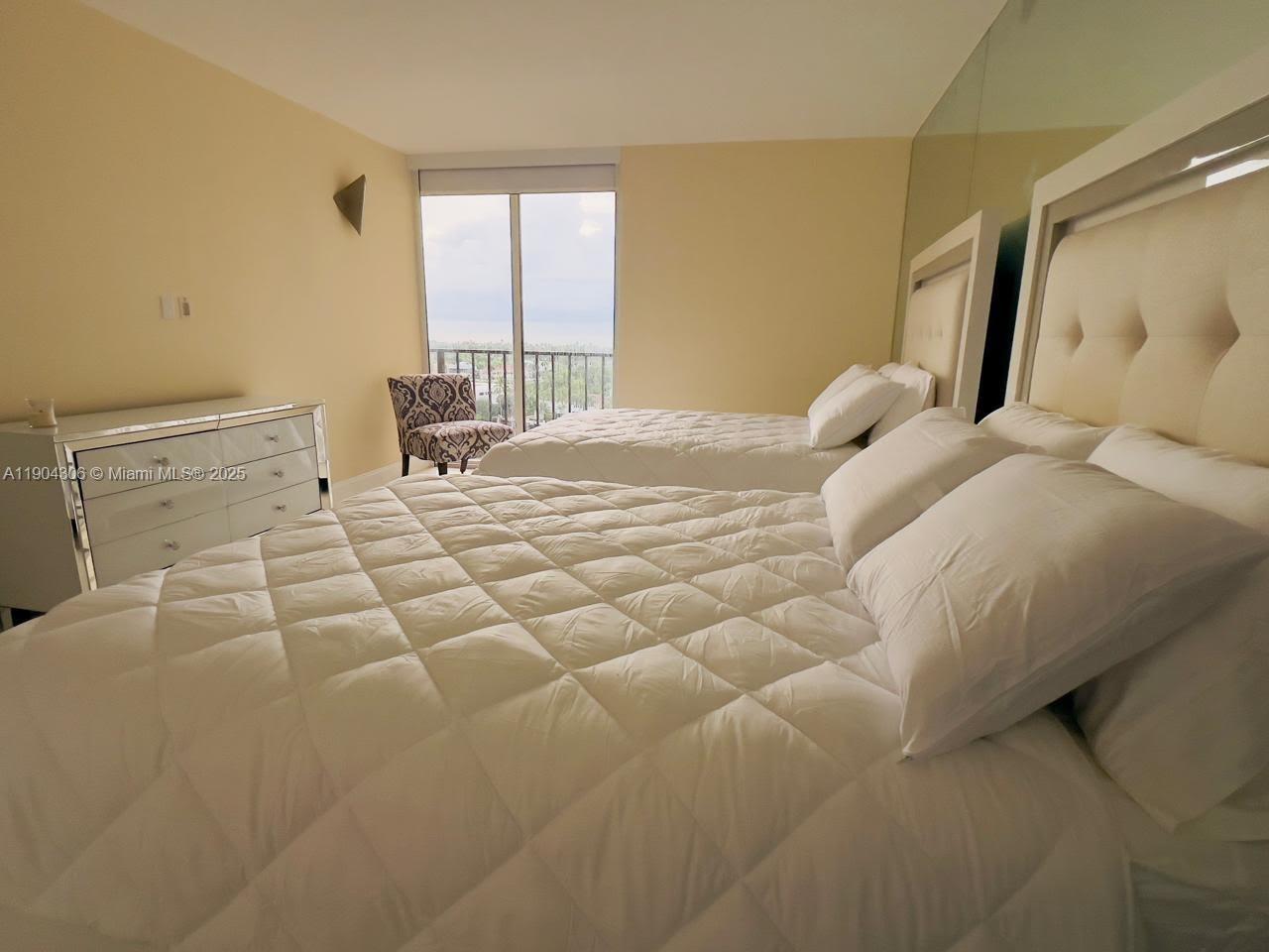 TURNBERRY TOWERS CONDO - Residential Lease