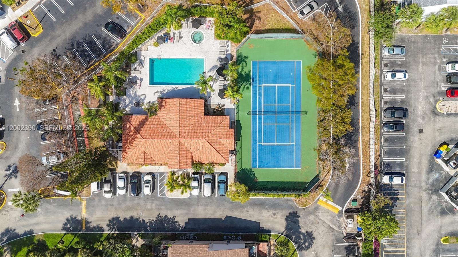 CLEAR LAKE CLUB CONDO - Residential