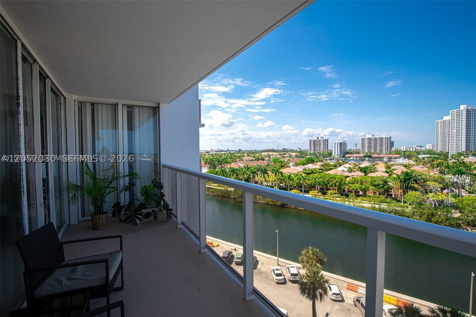 3701 N Country Club Dr 902