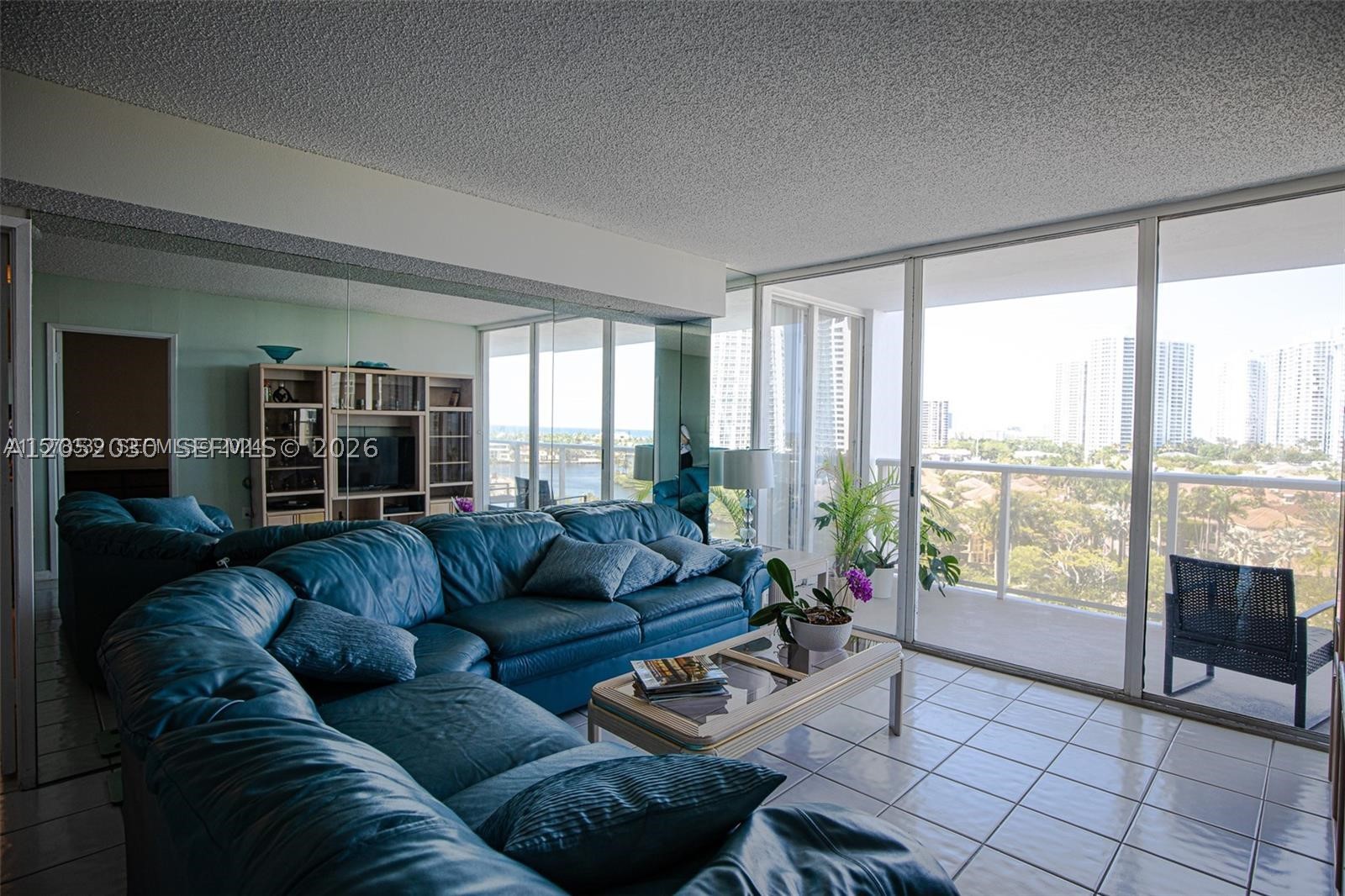 3701 N Country Club Dr 902