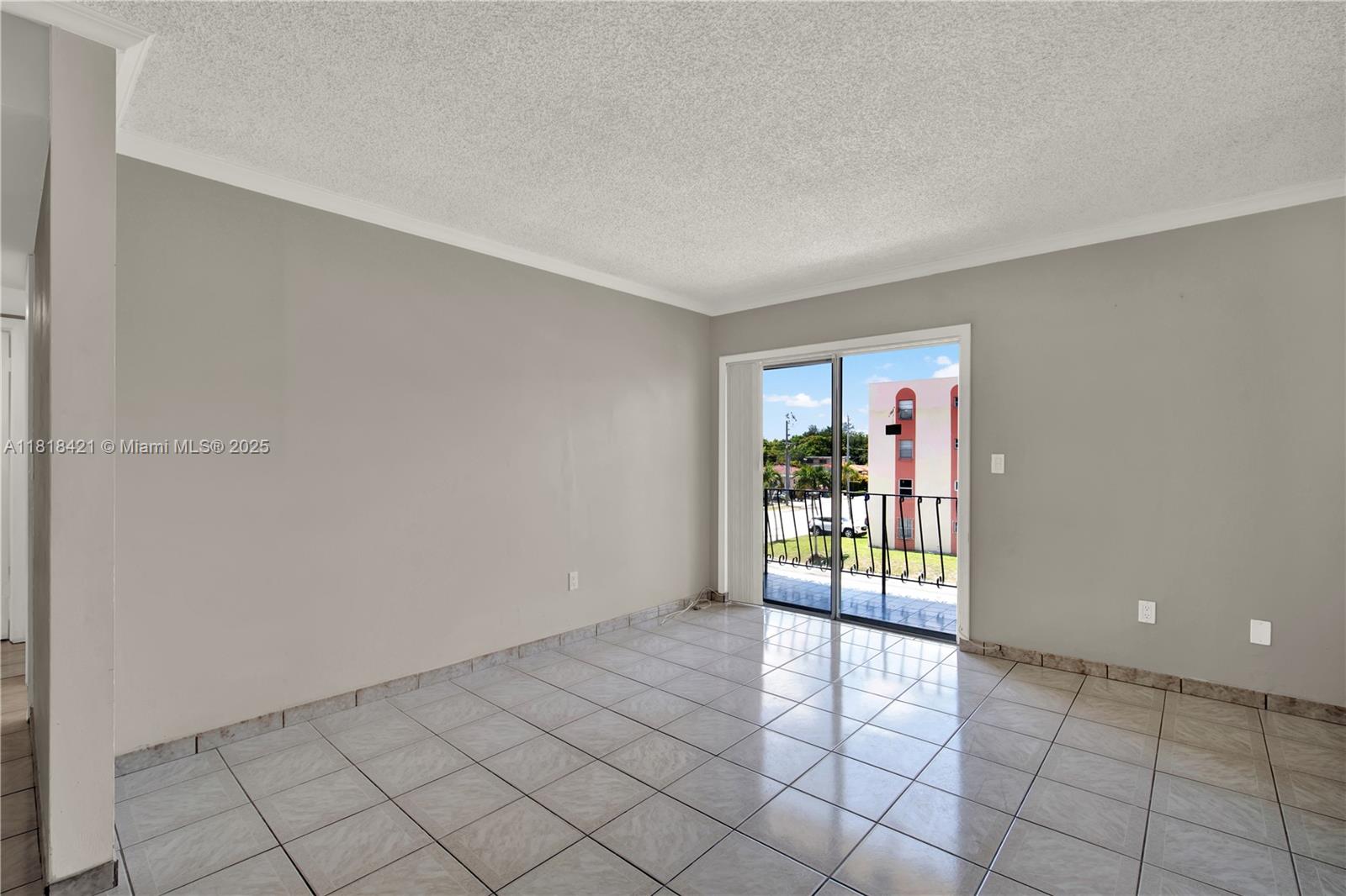VALENCIA TERRACE CONDO - Residential