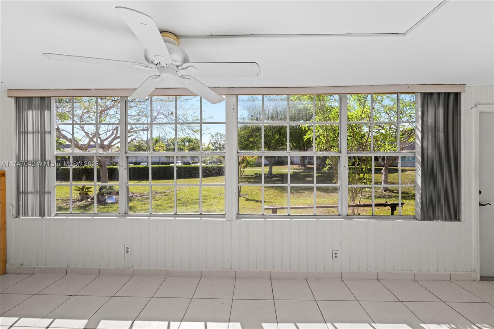 GREEN HILLS PARK WEST NO - Residential