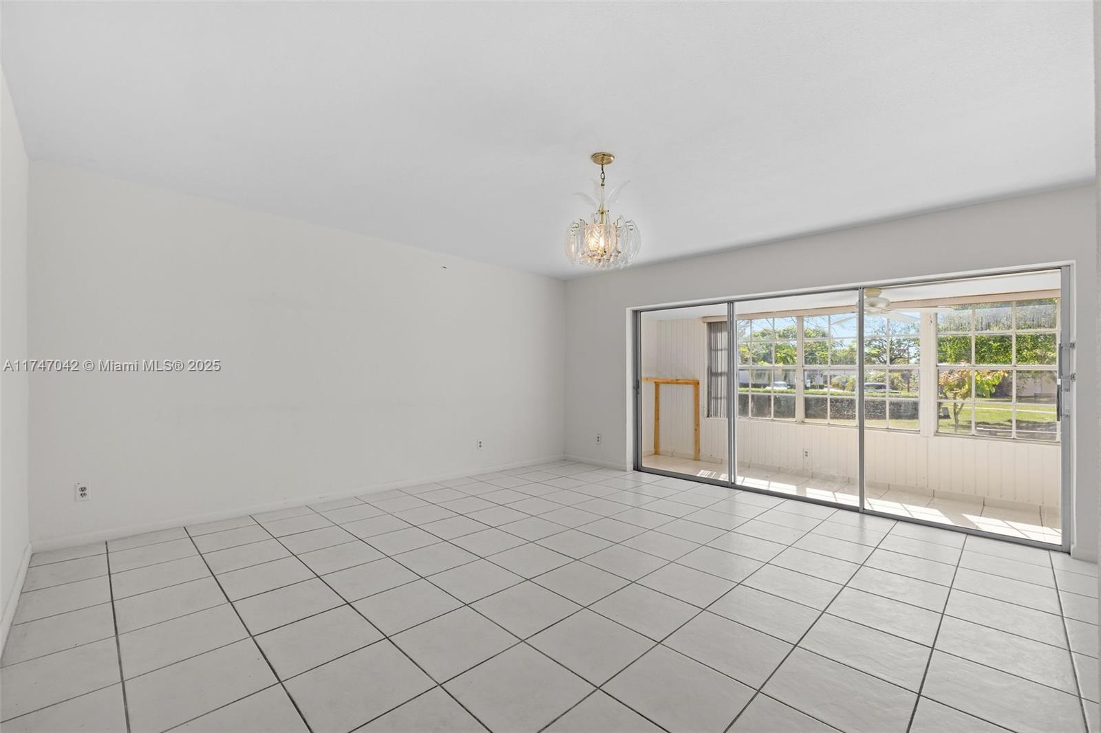 GREEN HILLS PARK WEST NO - Residential