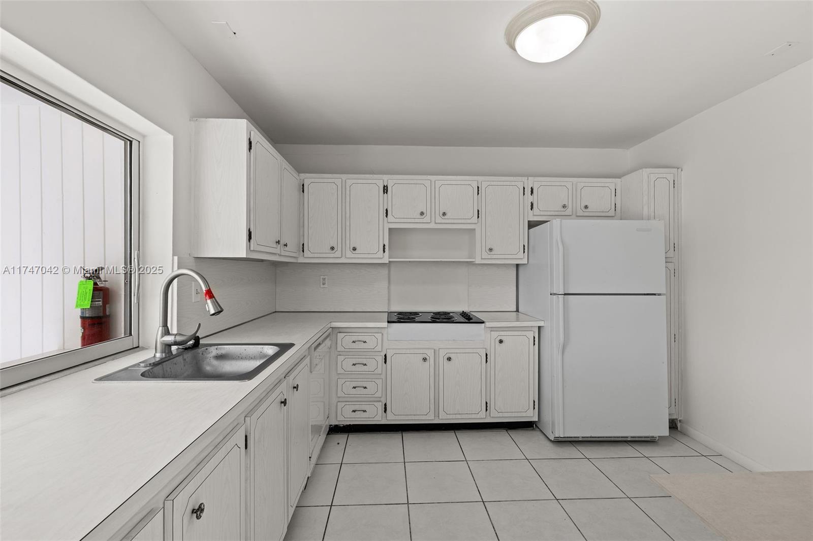 GREEN HILLS PARK WEST NO - Residential