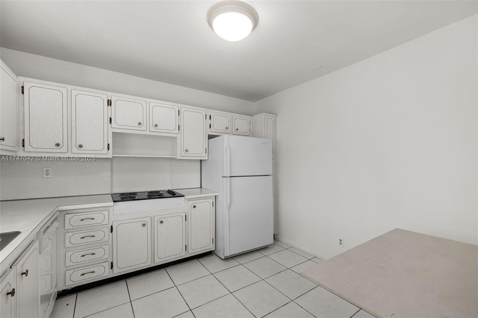 GREEN HILLS PARK WEST NO - Residential