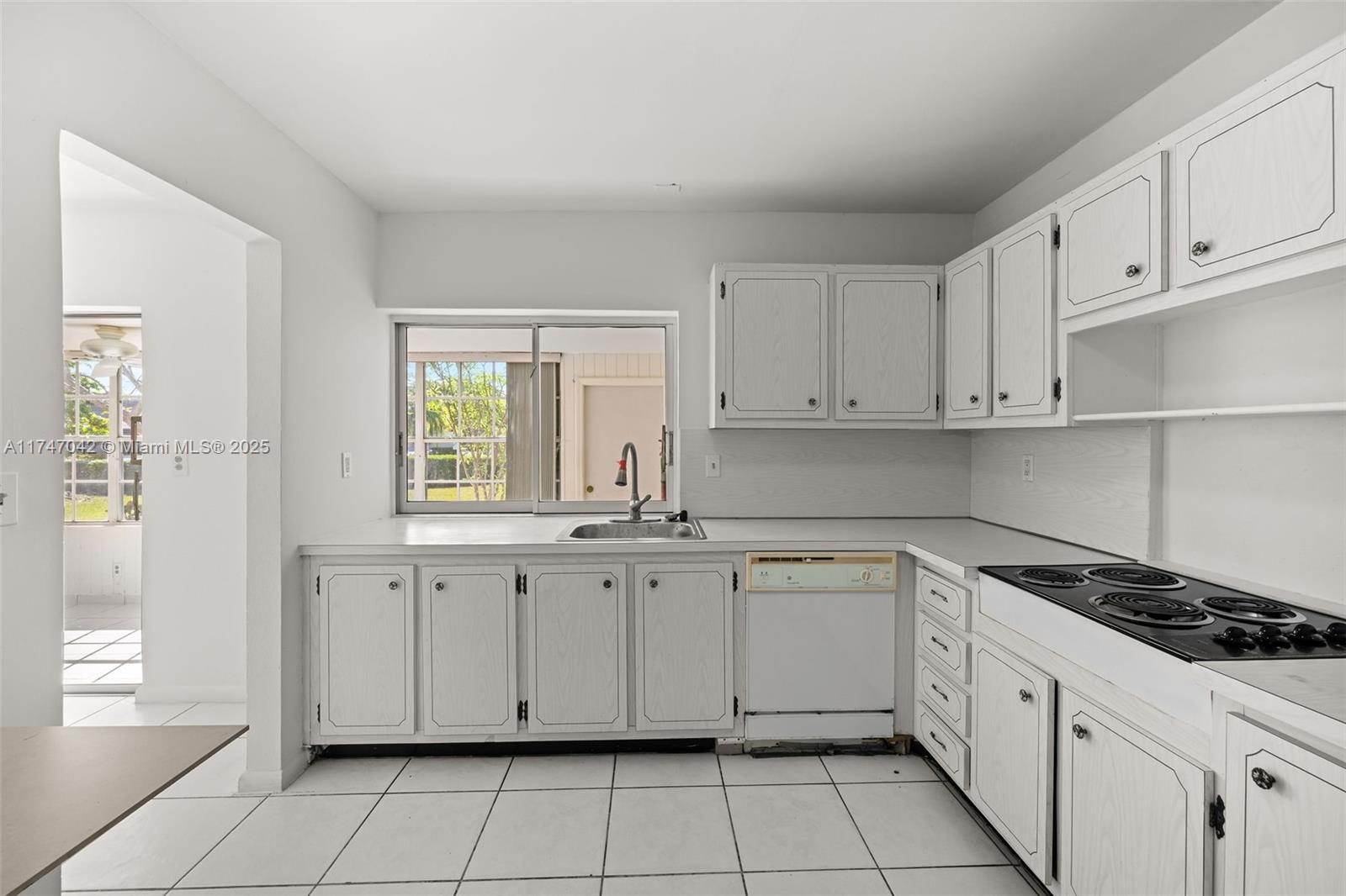 GREEN HILLS PARK WEST NO - Residential