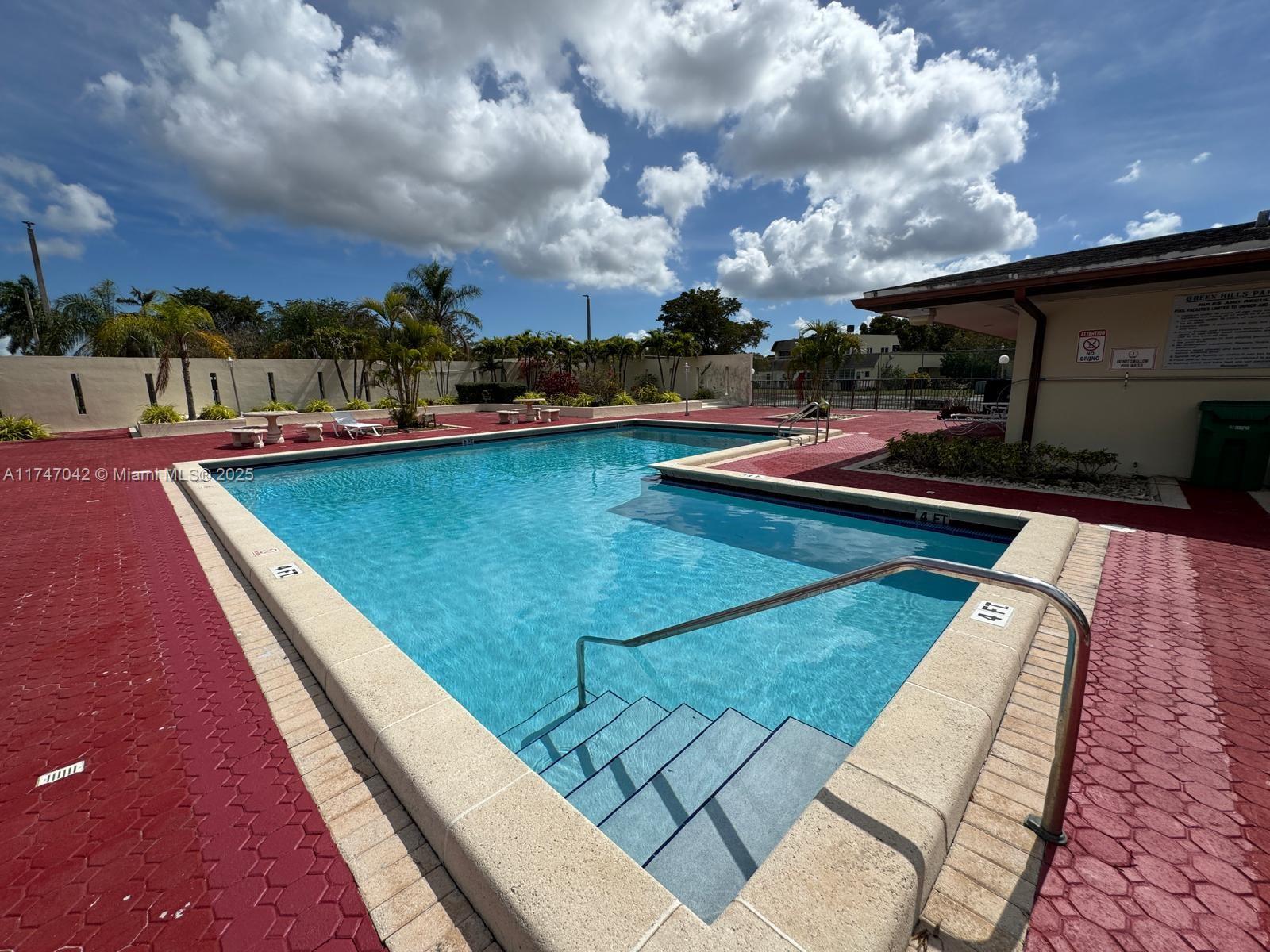 GREEN HILLS PARK WEST NO - Residential