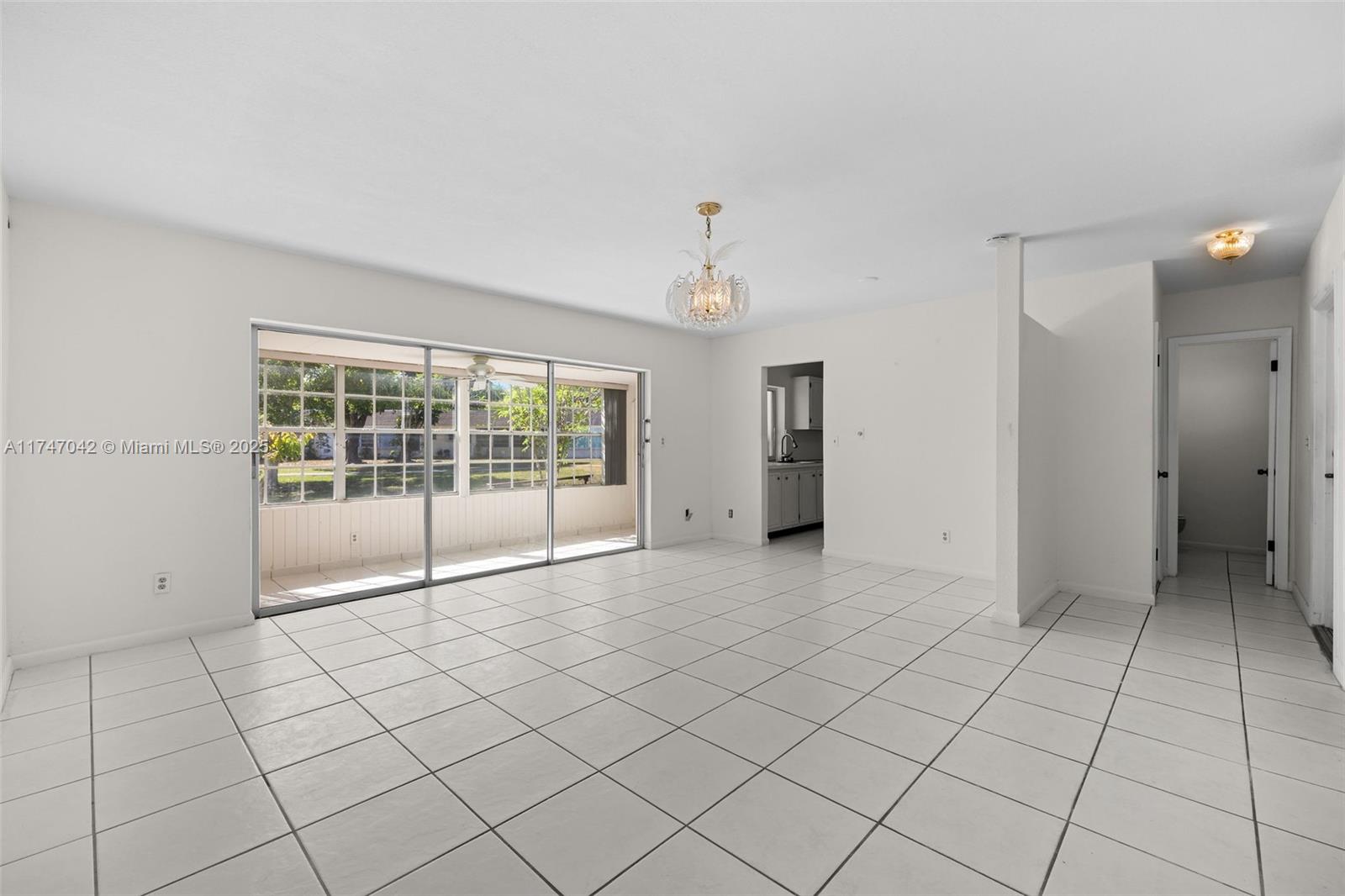 GREEN HILLS PARK WEST NO - Residential