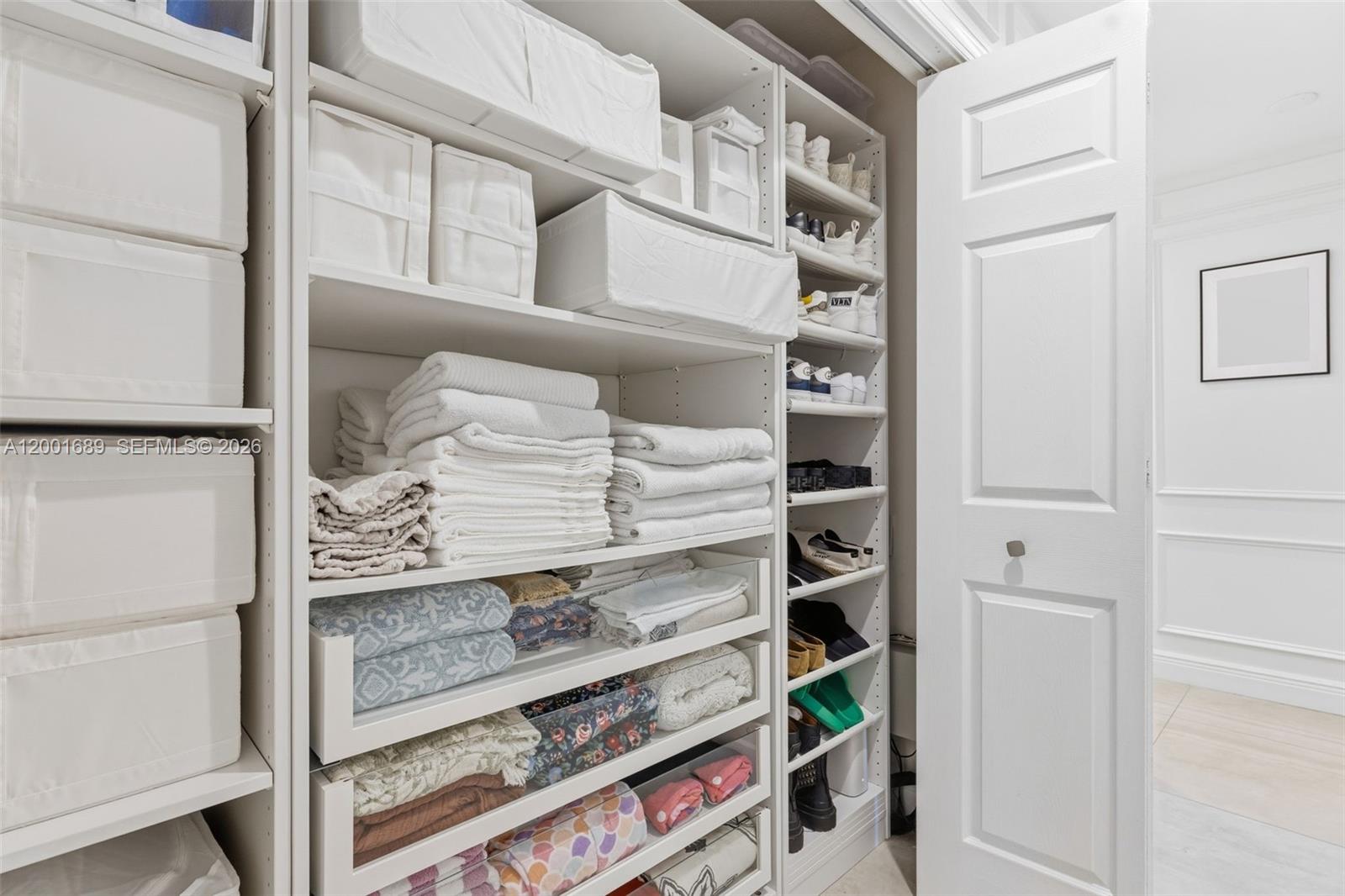 LIMEWOOD GROVE - Residential