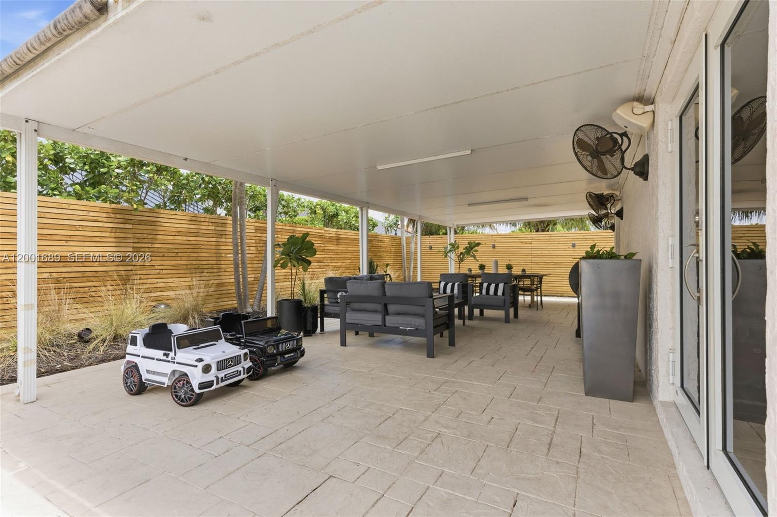 LIMEWOOD GROVE - Residential