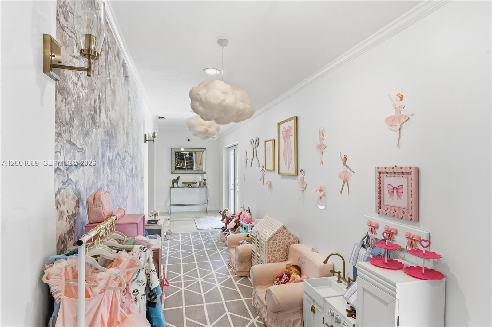 LIMEWOOD GROVE - Residential