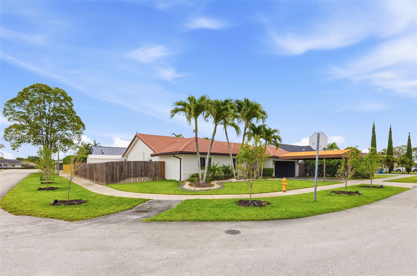 LIMEWOOD GROVE - Residential