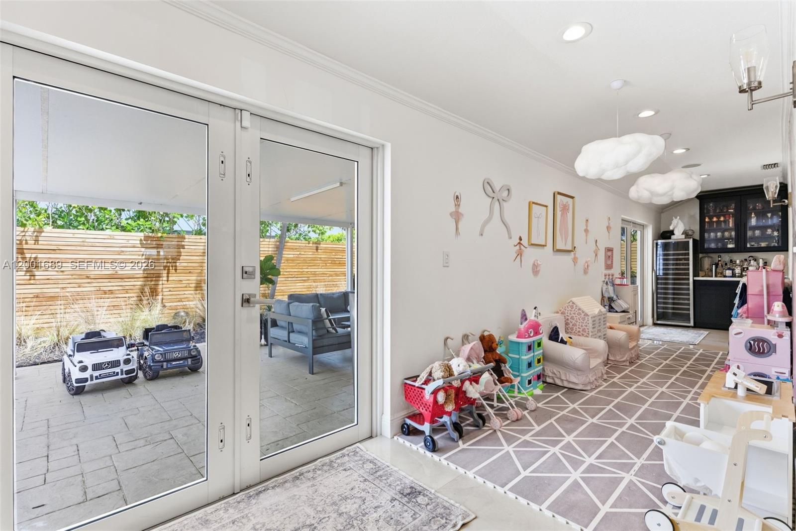 LIMEWOOD GROVE - Residential