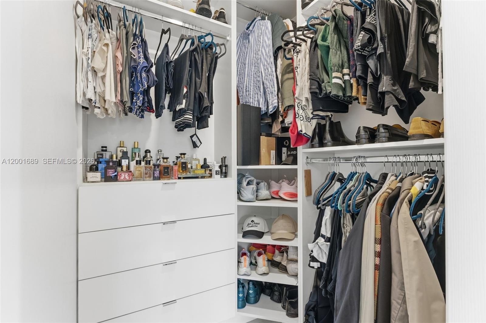 LIMEWOOD GROVE - Residential