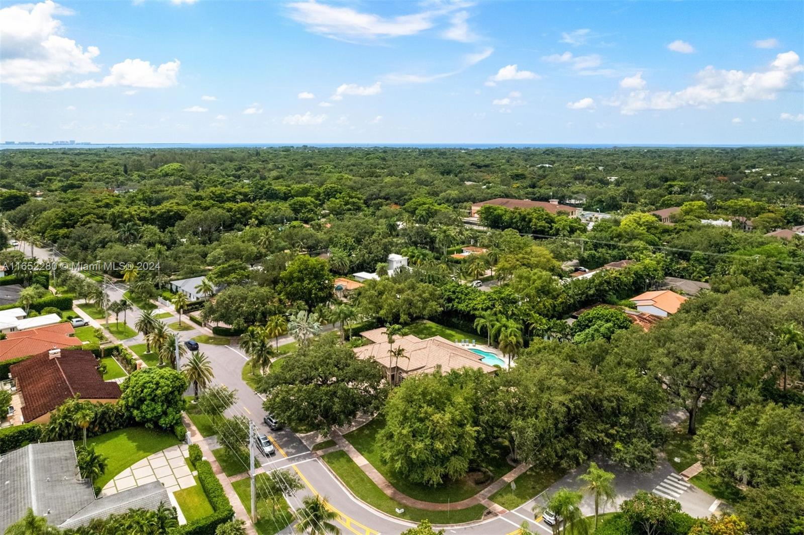 CORAL GABLES RIVIERA SEC - Residential