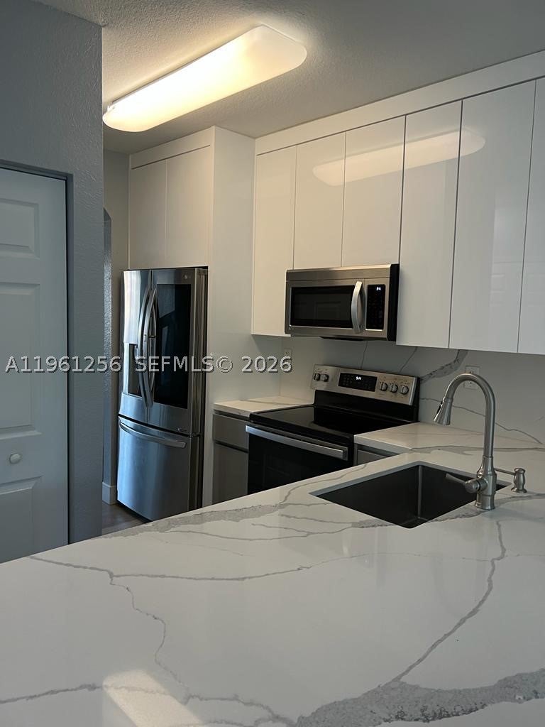 3330 NE 13th Cir Dr 10822, Homestead FL 33033