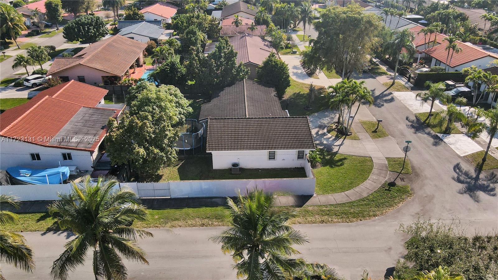 Property for Sale at 5205 Sw 102nd Pl, Miami, Broward County, Florida - Bedrooms: 3 
Bathrooms: 2  - $690,000