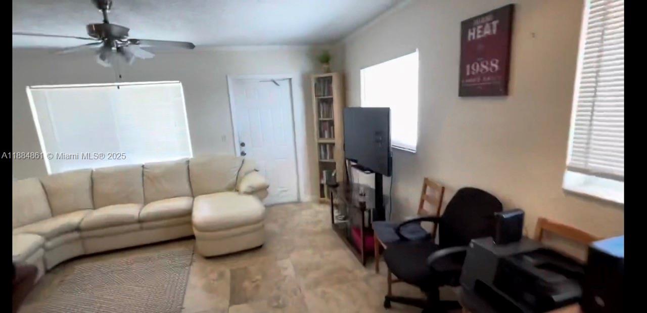 LUCAYA CONDO - Residential Lease