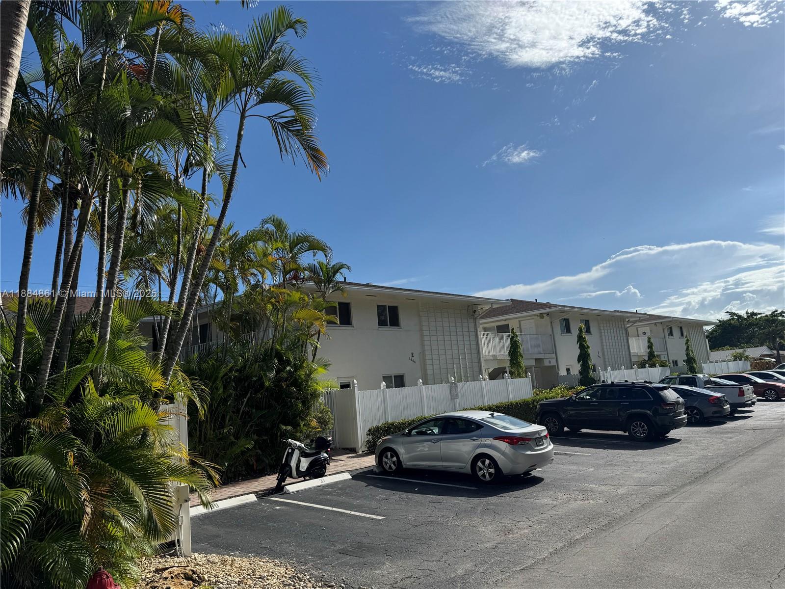 LUCAYA CONDO - Residential Lease