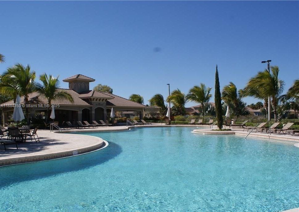 ISLES AT WESTON - Residential Lease