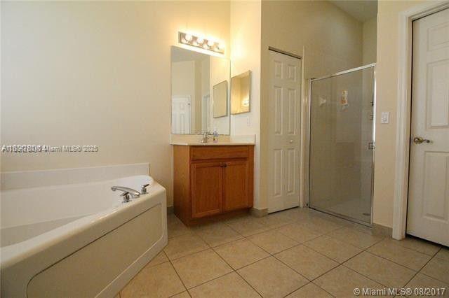 ISLES AT WESTON - Residential Lease