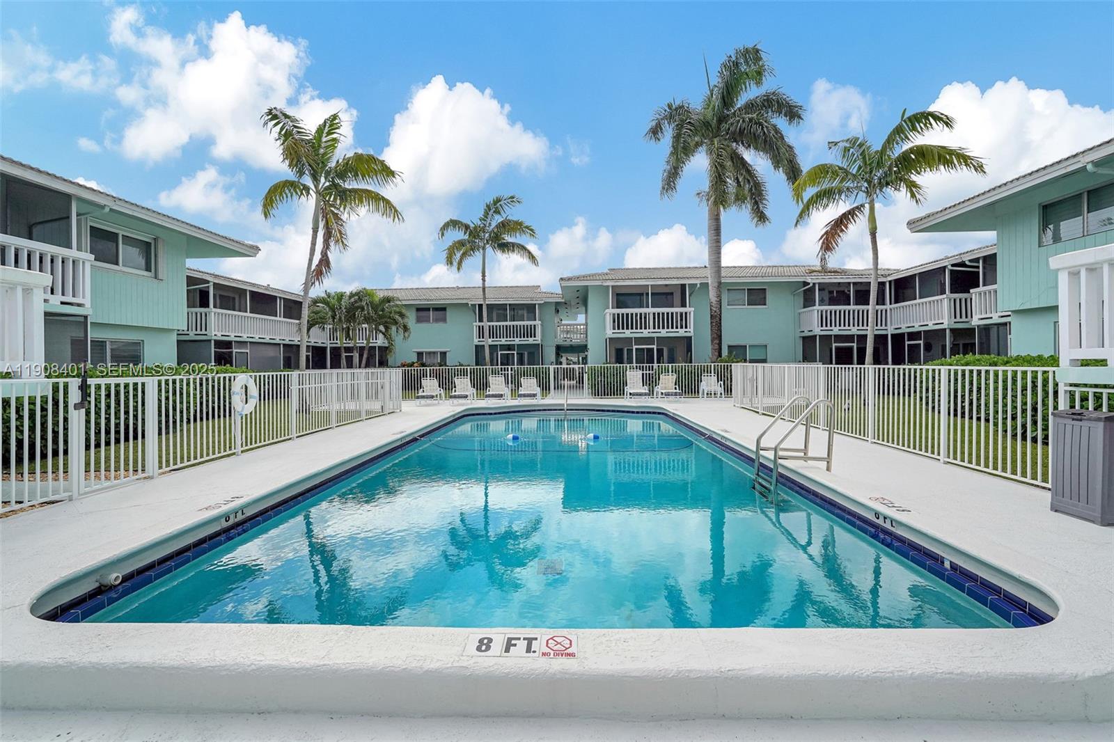 RIVER HOUSE GARDENS CONDO - Residential