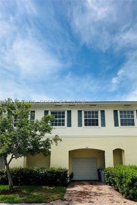 155 SW 7TH CT # 155, POMPANO BEACH, FL 33060 - Image bf1b3707d1aad44a2bdc50b42e27fe3f/551169509
