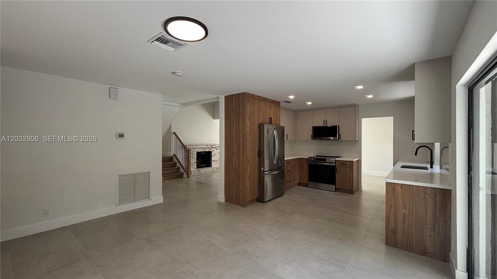 49 Forest Cir
