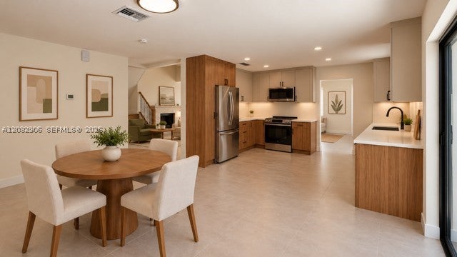 49 Forest Cir