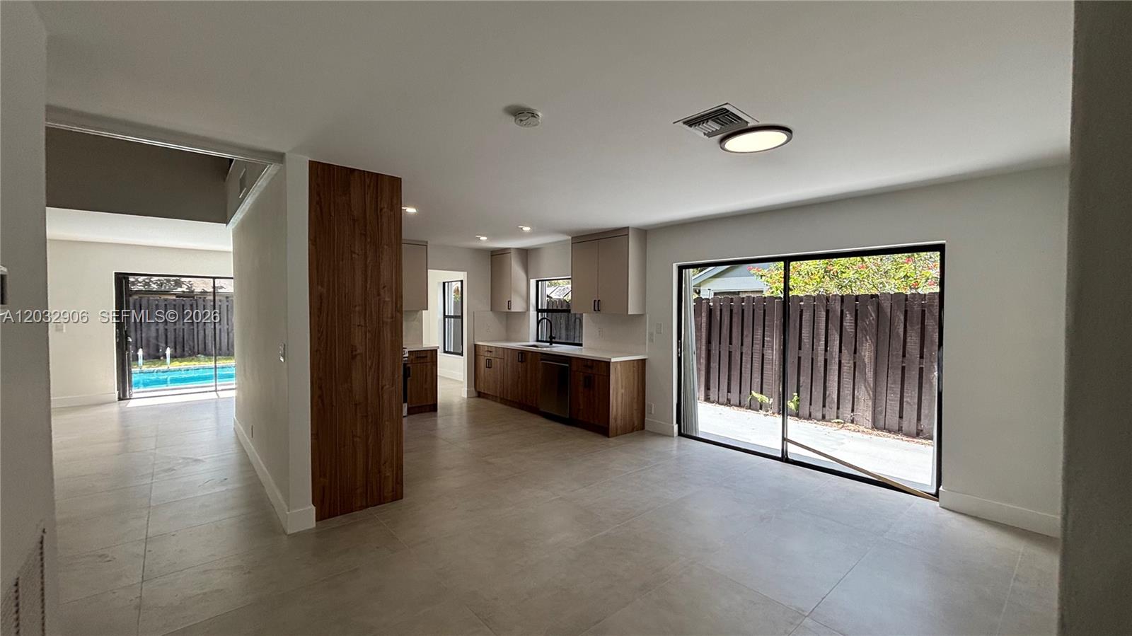 49 Forest Cir